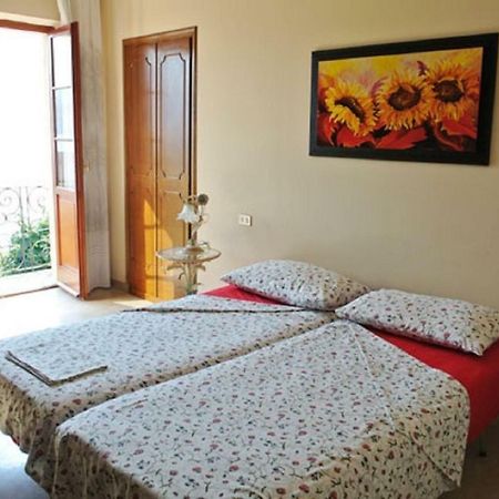 Casa Farfalla Cannobio Buitenkant foto