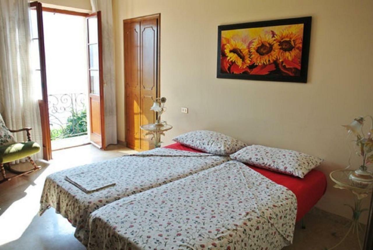 Casa Farfalla Cannobio Buitenkant foto